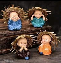 Trendy Showpieces & Collectibles