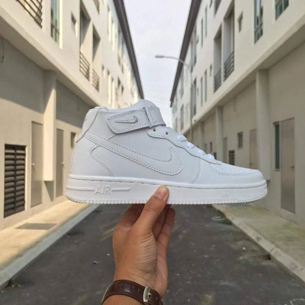 NIKE AIRFORCE MIDANKLE - White, 7