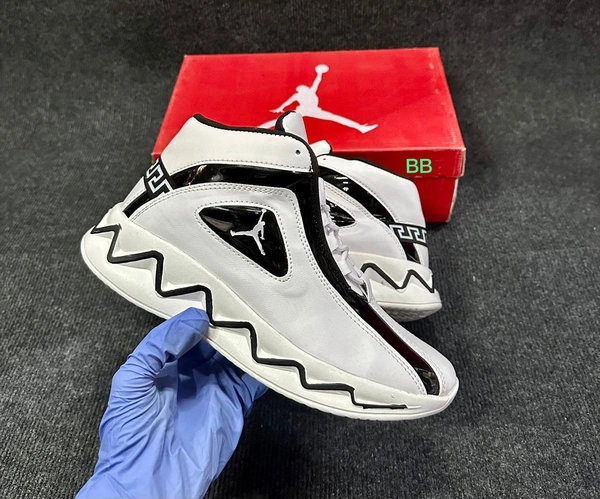 NIKE JORDAN - White, 8