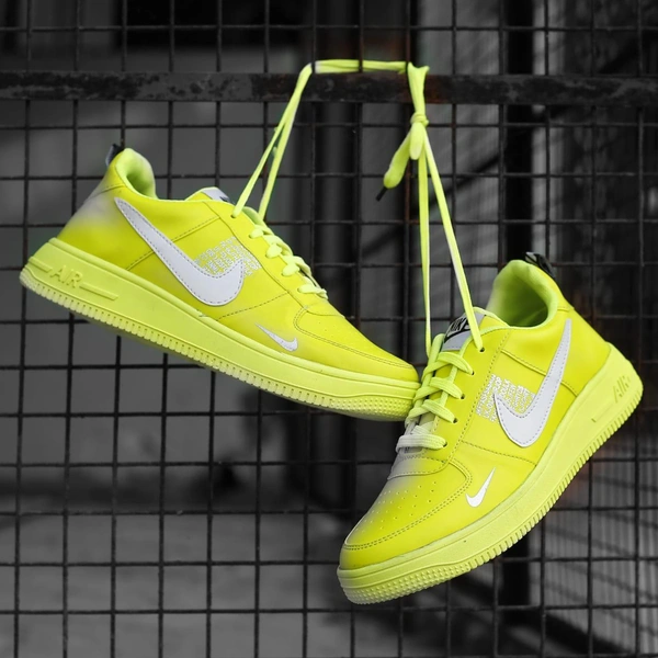 NIKE SHOES - White, 8