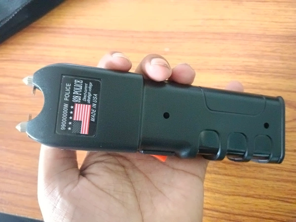 Self Defence Electric Shok Gun (2500Volt) - Black