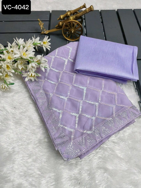 Lavender Elegance: The Diamond-Embellished Saree - Free
