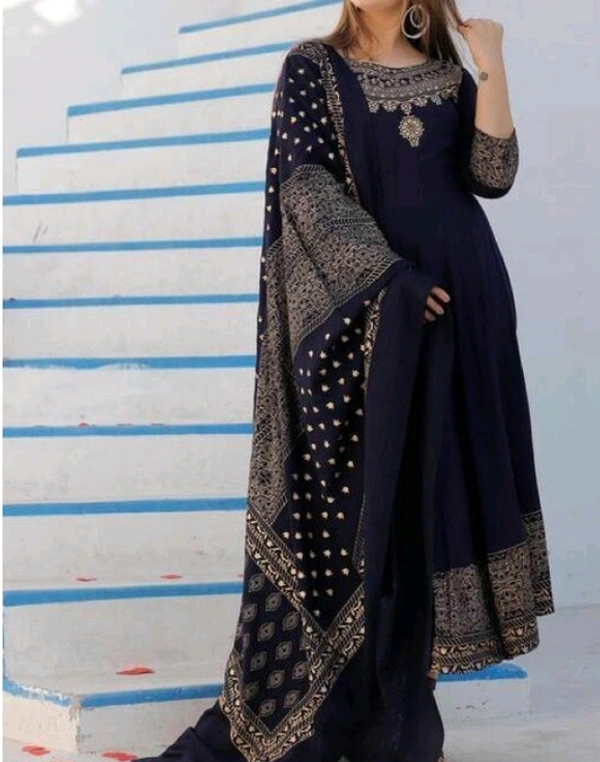 Women Printed Kurta With Dupatta Set - XXXL