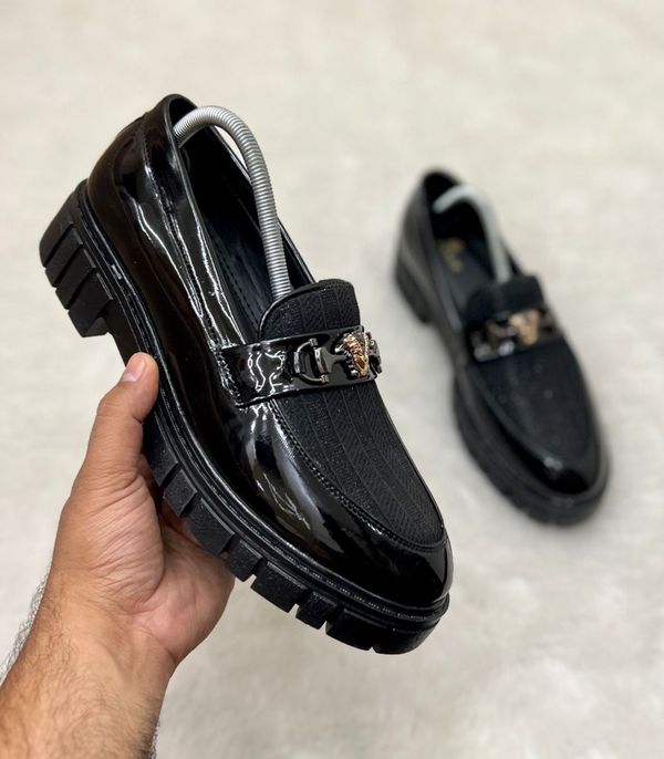 Versace Medusa-head leather loafers - Black, 8