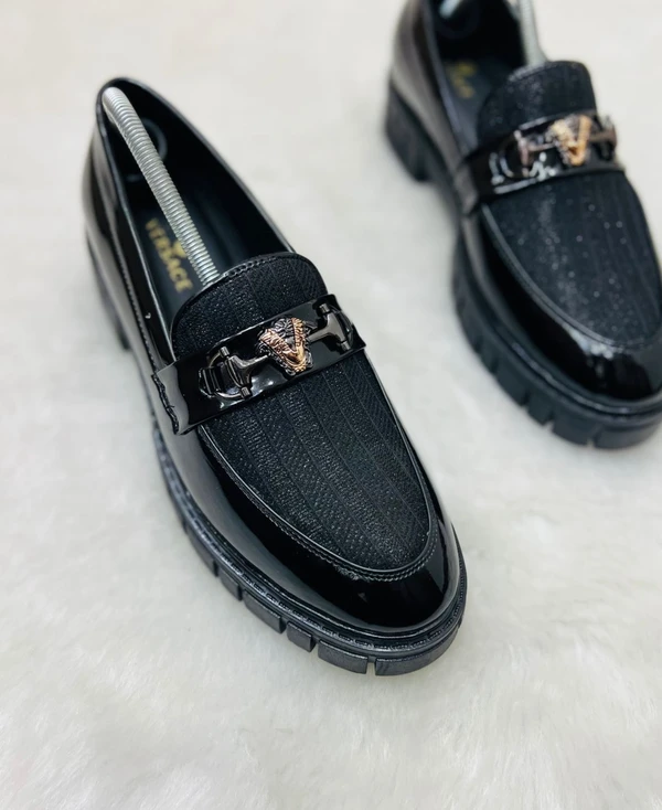 Versace Medusa-head leather loafers - Black, 8