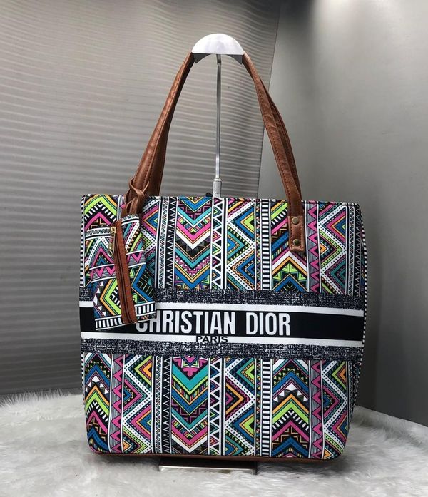 CHRISTIAN DIOR Stylish Shoulder Bag For Women