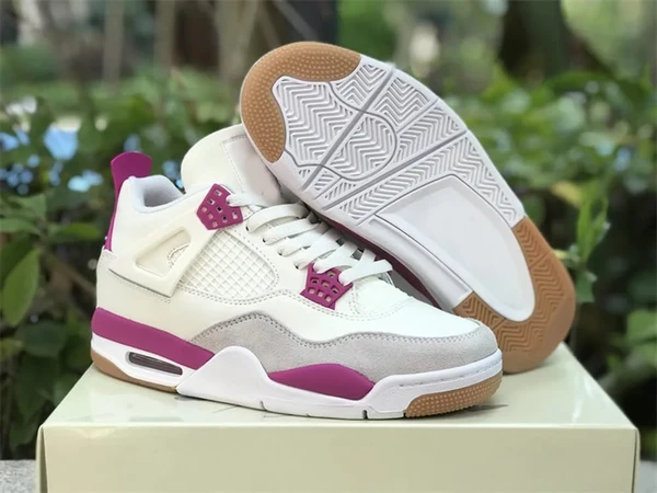 Nike  Nike Air Jordan Retro 4 White Fuchsia - White, 41