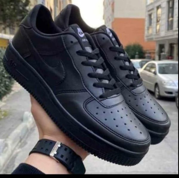 NIKE Nike Air Force Shoes - Black, 6
