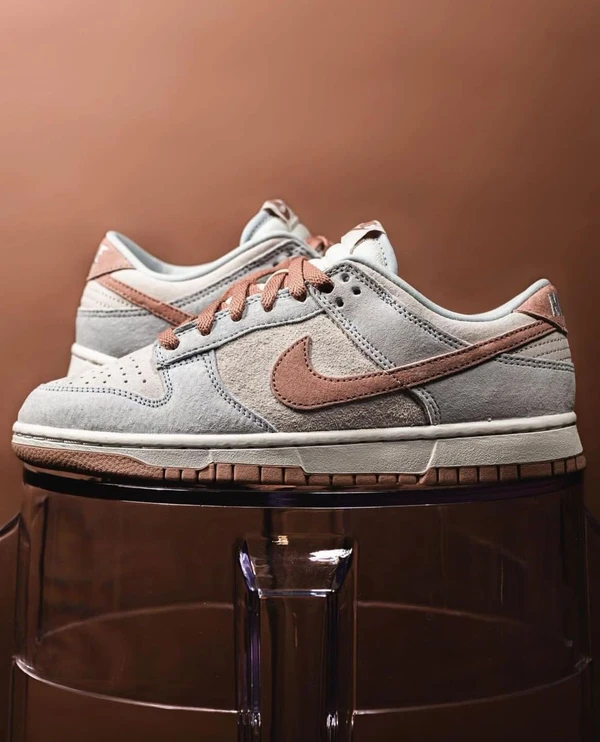 Nike Sb Dunk Low Fossil Rose - Mercury, 40