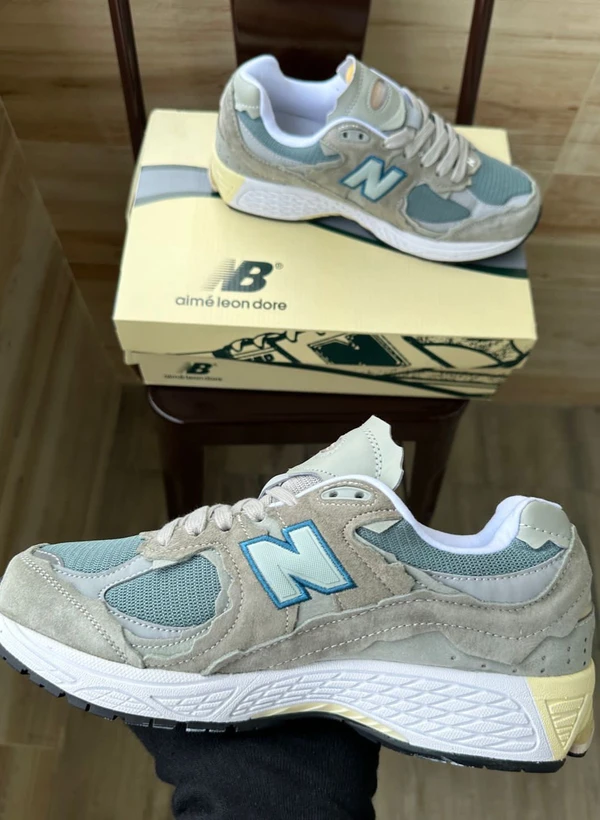 New Balance2002r Shoes - Nobel, 42