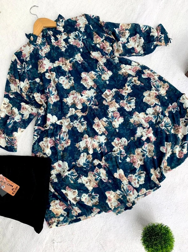 TRENDING OUTFIT ON BLOOMING PRINT - L