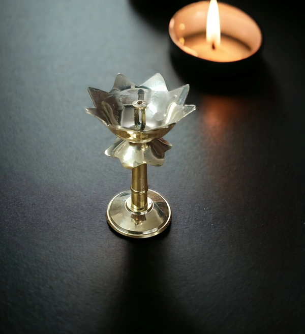 Sold By ZAIN R CREATION Decorative Lotus Diya - H.4.5'' Dia.3'' B.2.5'', Brass