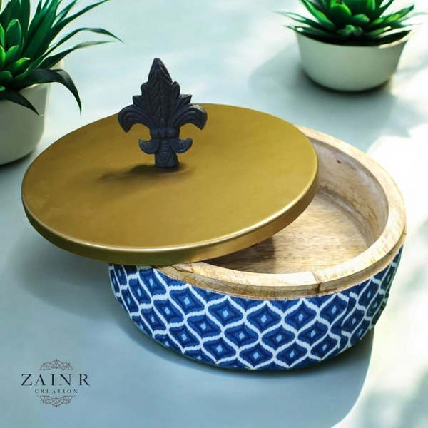 Sold By ZAIN R CREATION Roti Box - Dia.8'' H.2.5'', Enamel Coated, Wooden