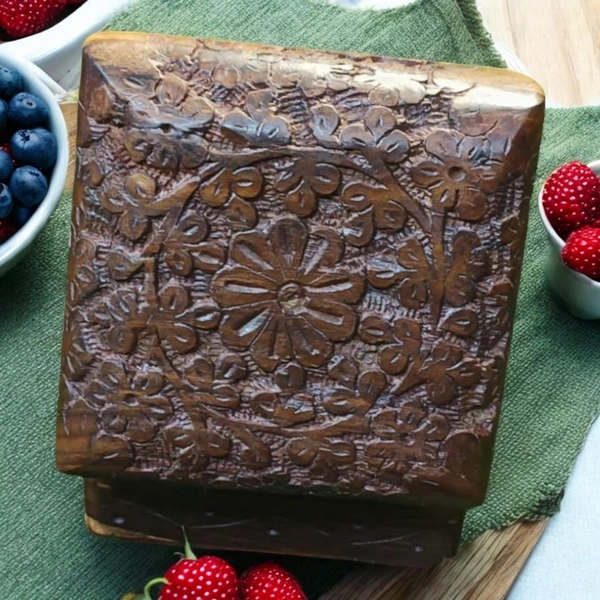 Sold By ZAIN R CREATION Jewellery Carving Box - L.4'' W.4'' H.2.5'