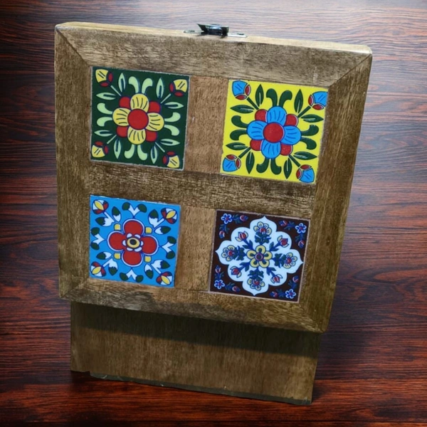 Sold By ZAIN R CREATION Jewellery Box with Design - L.6'' W.6'' H.3.5''
