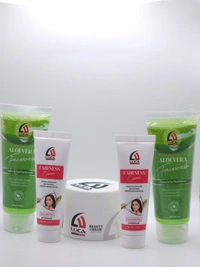 LUCA FACE WASH - Japanese Laurel