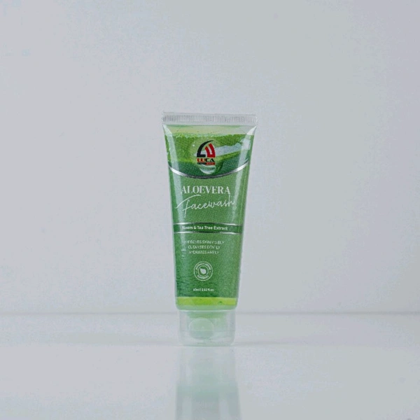 LUCA FACE WASH - Japanese Laurel