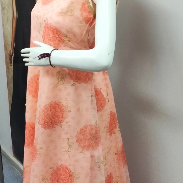 Gown - Peach 🍑, M