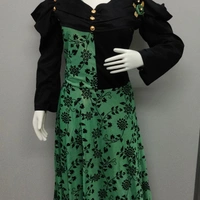 Gown - GREEN & Black 🖤, L