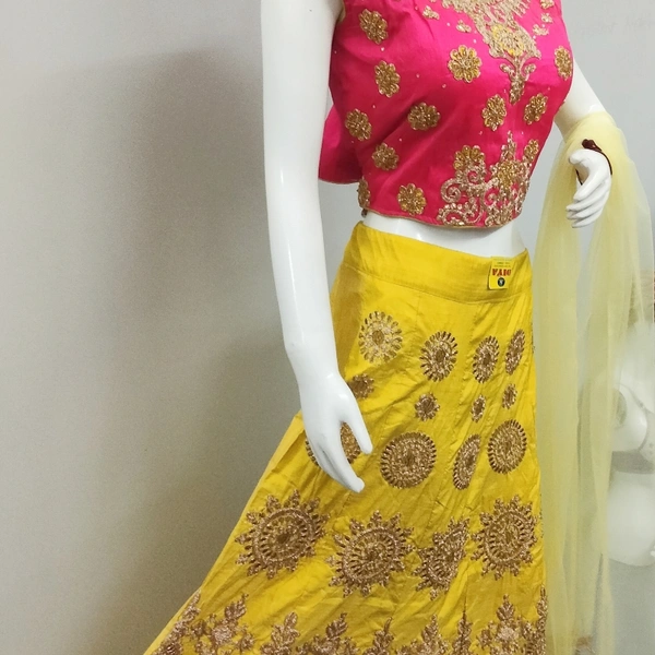 CROP TOP - Yellow Rani, L