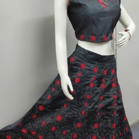CROP TOP - Grey colour & Flower work, L