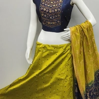 CROP TOP - Mehndi Green, L