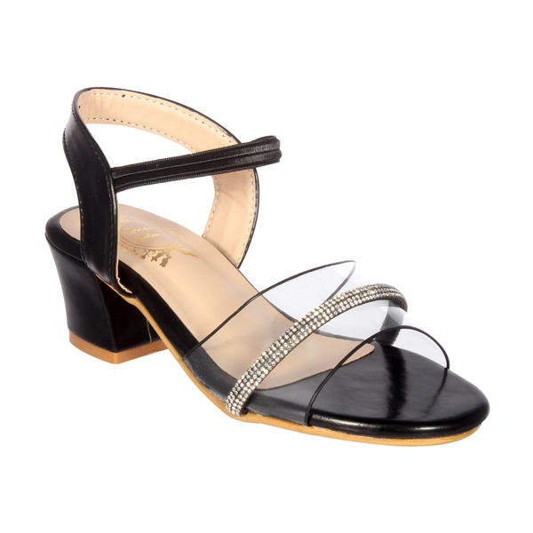 Stepee Beautiful block heel sandal with silver strap - 39, Black