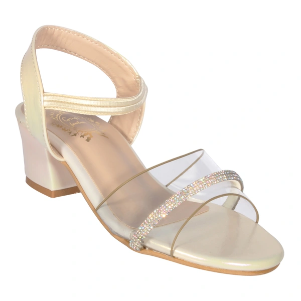 Stepee Beautiful block heel sandal with silver strap - 39, Dairy Cream