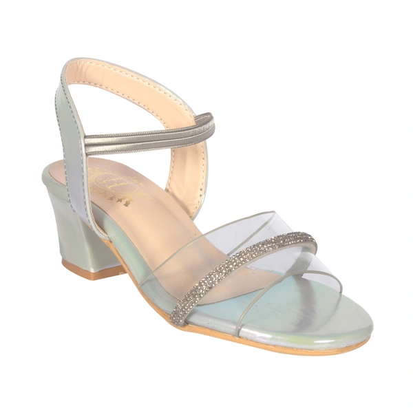 Stepee Beautiful block heel sandal with silver strap - 38, Edgewater