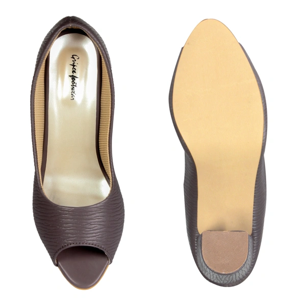 Stepee Textured block heel front open belly - 37, Cafe Royale