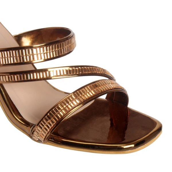 Stepee Shiny multistrap party wear slipper - 39, Korma