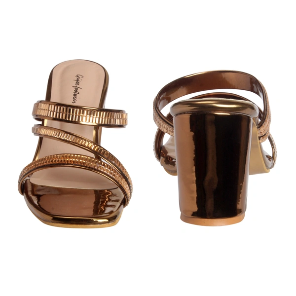 Stepee Shiny multistrap party wear slipper - 39, Korma