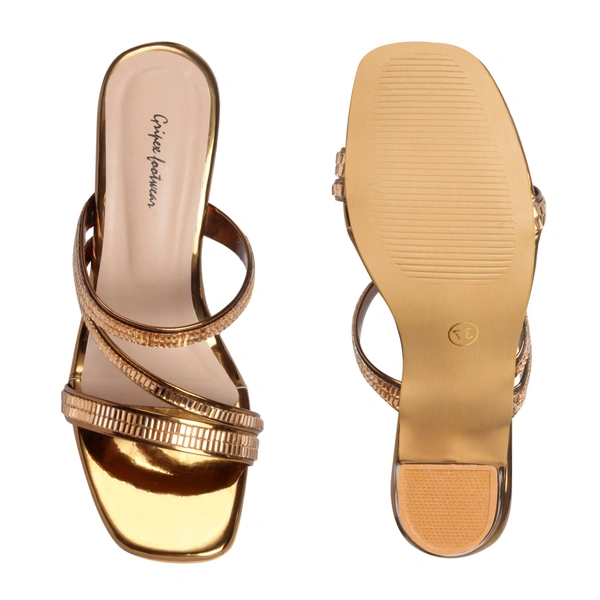 Stepee Shiny multistrap party wear slipper - 39, Korma