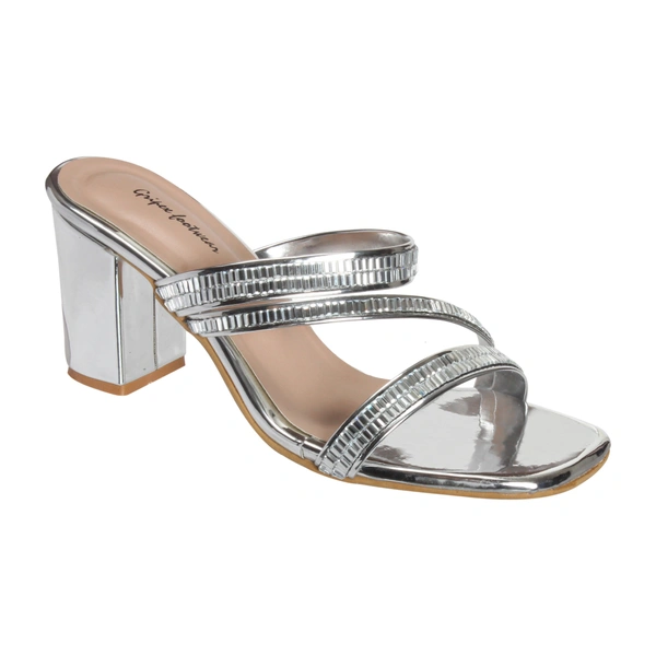 Stepee Shiny multistrap party wear slipper - 36, Cloud