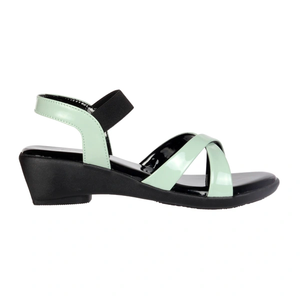 Stepee Criss cross style sandal - 39, Envy