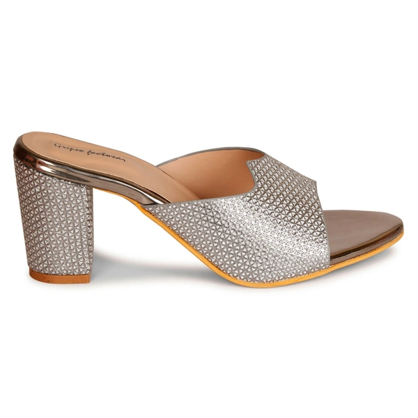 Stepee Shimmery Zig-zag pattern slipper - 40, Rich Gold