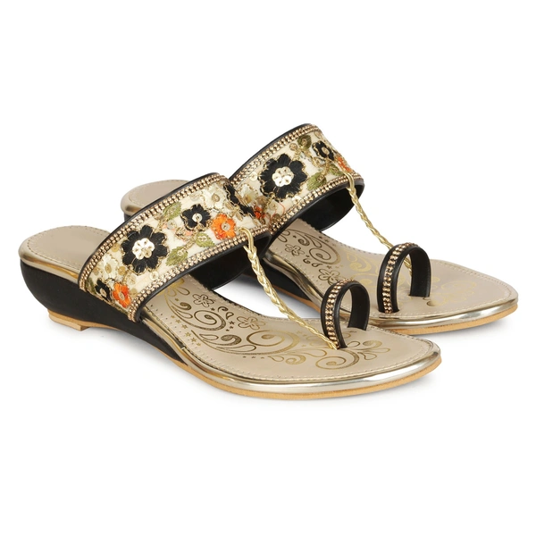 Stepee Floral kohlapuri slipper - 36, Black
