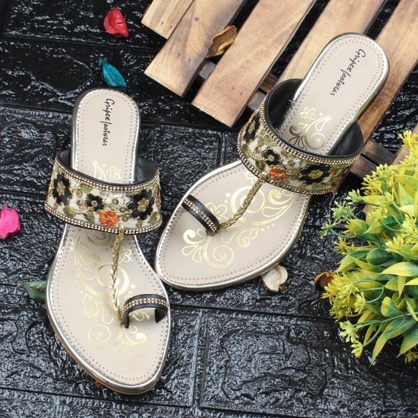 Stepee Floral kohlapuri slipper - 36, Black
