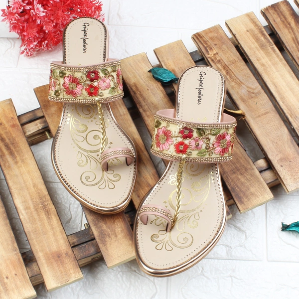 Stepee Floral kohlapuri slipper - 37, Careys Pink