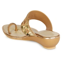 Stepee Floral kohlapuri slipper - 37, Tumbleweed