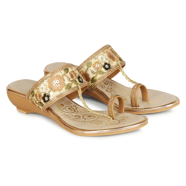 Stepee Floral kohlapuri slipper - 37, Tumbleweed