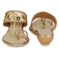 Stepee Floral kohlapuri slipper - 37, Tumbleweed