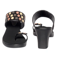 Stepee Fashionable stud look angootha slipper - 41, Black