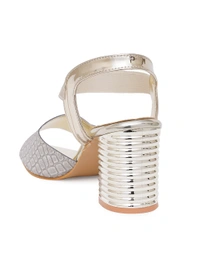 Stepee Trendy shimmer strap sandal - 37, Almond