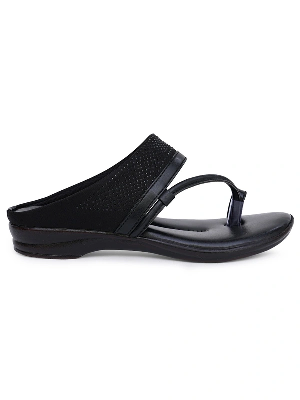 Stepee Soft and simple angootha slipper - 38, Black