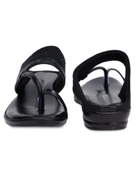 Stepee Soft and simple angootha slipper - 38, Black