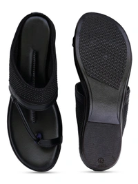 Stepee Soft and simple angootha slipper - 38, Black