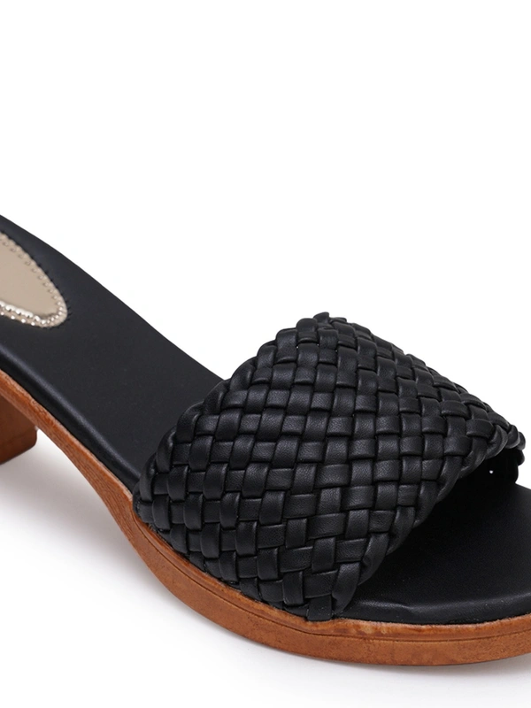 Stepee Beautiful basic zigzag pattern slipper - 40, Black