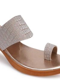 Stepee Shine and shimmer angootha slipper - 36, Oriental Pink