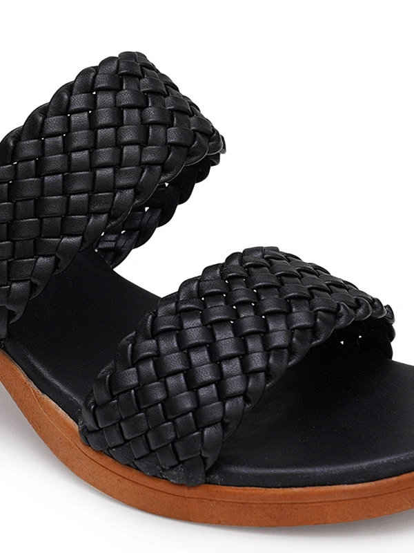 Stepee Designer double strap slipper - 36, Black